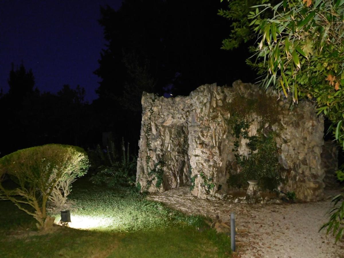 Appartamento Con Piscina Immersa Nel Verde Cascina Dış mekan fotoğraf